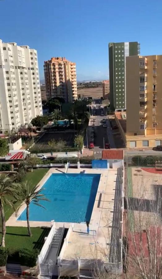Apartamento La Pobla De Farnals Валенсия Екстериор снимка